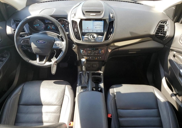 Ford Escape cena 34000 przebieg: 47746, rok produkcji 2017 z Lędziny małe 67